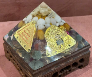 KTT giải Ngũ Hoàng (VIP) kèm xá lợi